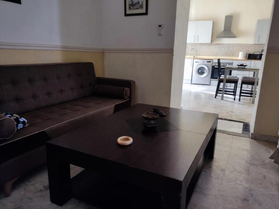 Apartamentos Jp Fregenal 夫雷赫纳尔德拉谢拉 外观 照片